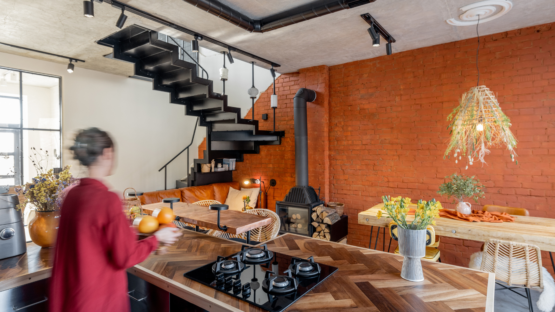 Seasonal Insights: Adapting Your Location to Market Trends