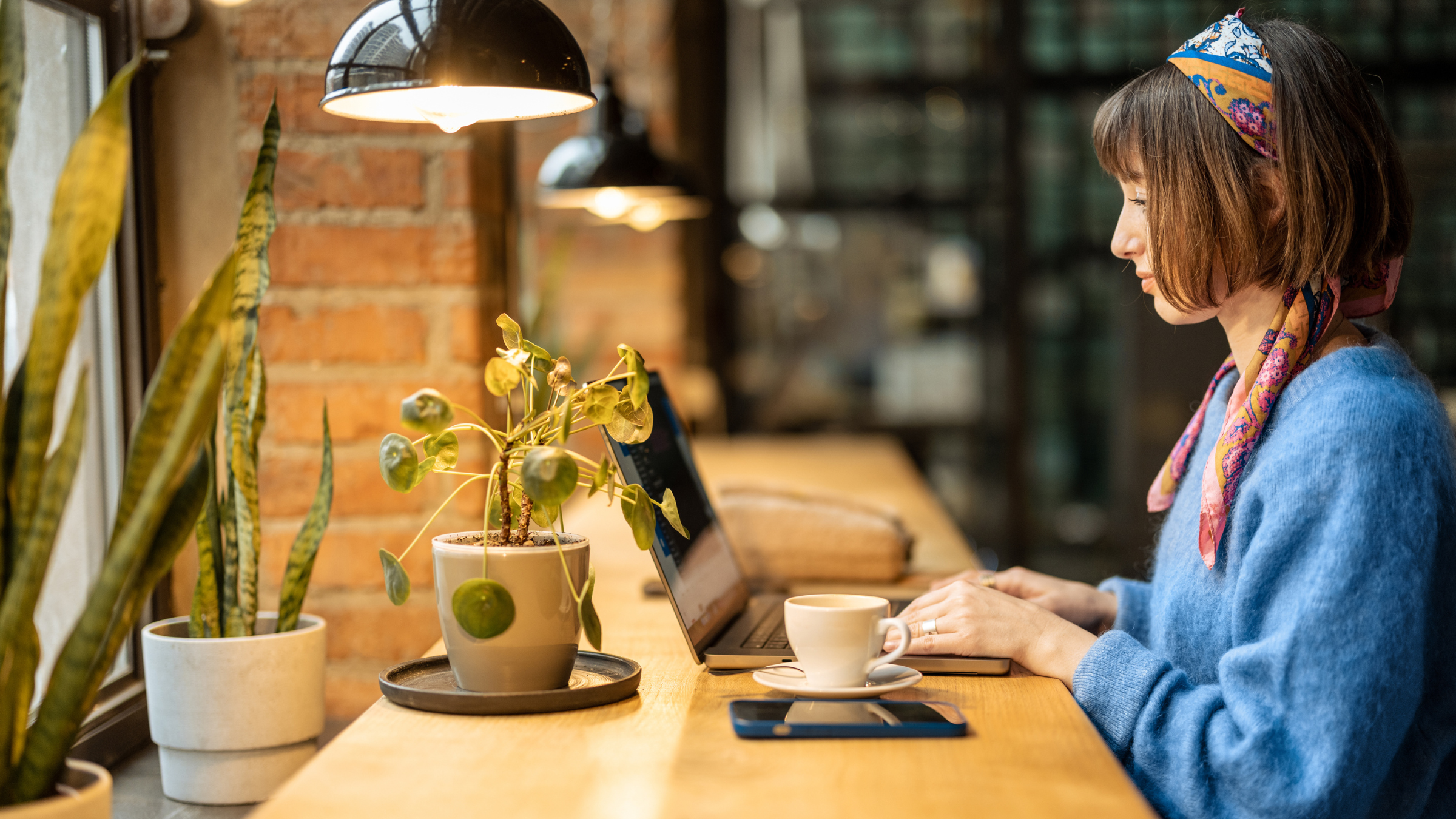 A website featuring engaging stories and testimonials about a shoot location.