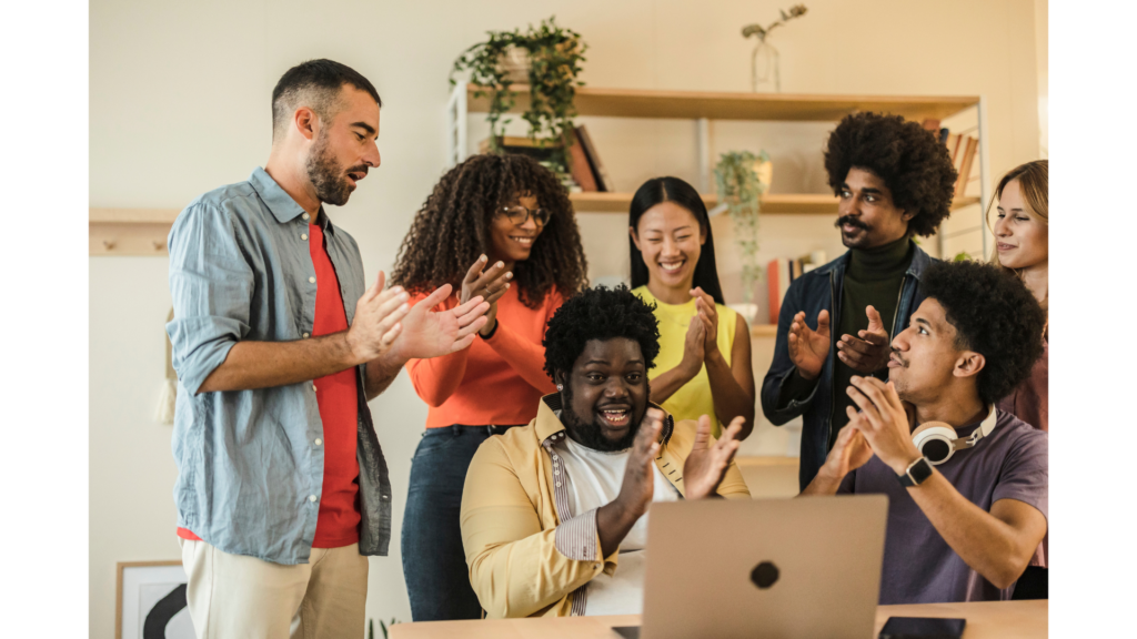 People engaging with their LinkedIn audiences.